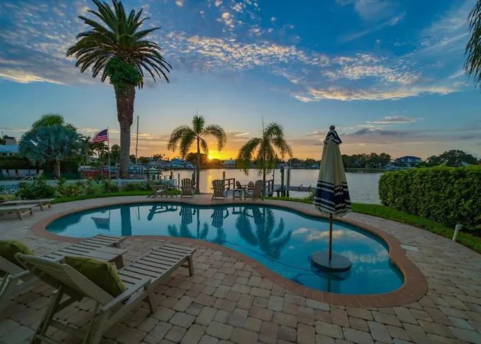 Waterfront Luxury W/ Heated Salt Pool & Golf Cart *