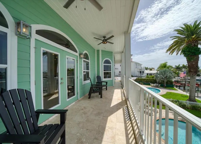 Waterfront Luxury W/ Heated Salt Pool & Golf Cart *